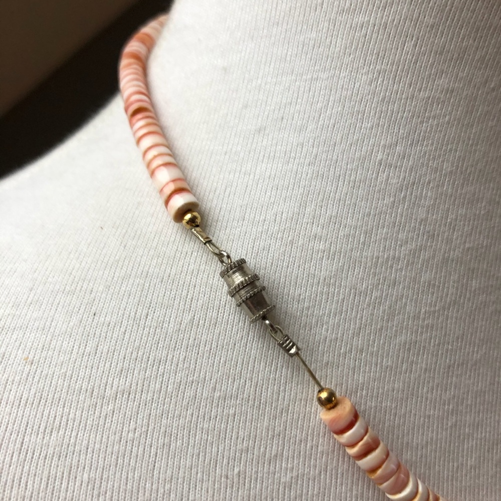 70’s Tribal Angelskin Coral Choker - Picture 4 of 7
